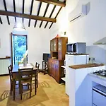 In Umbria Near Trasimeno דירה *